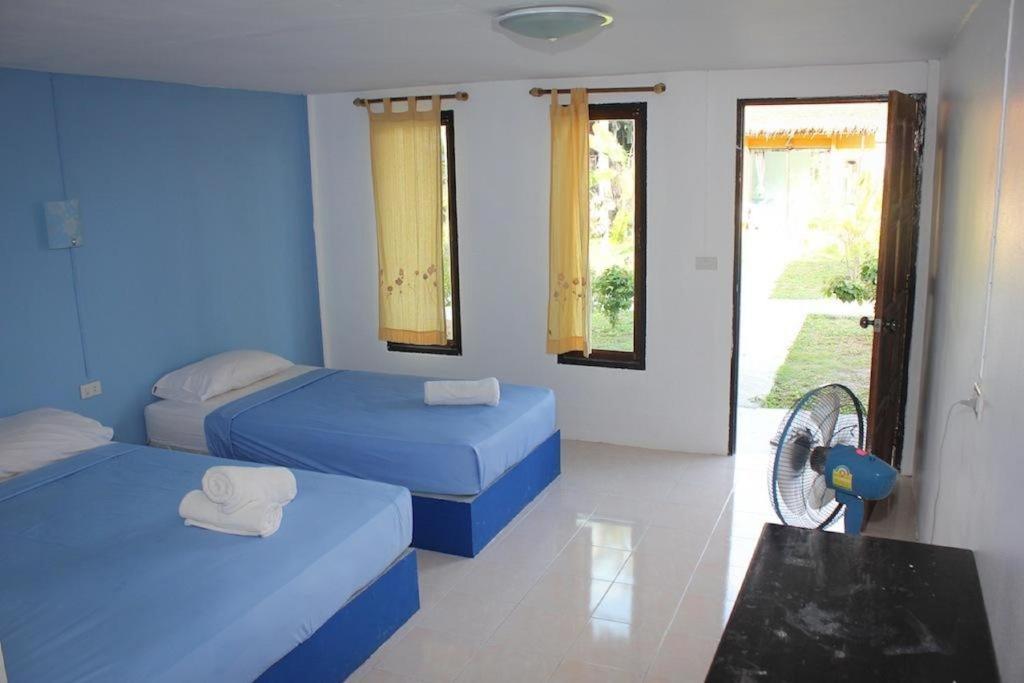 The Blue Parrot Hotel Ko Pha Ngan Room photo